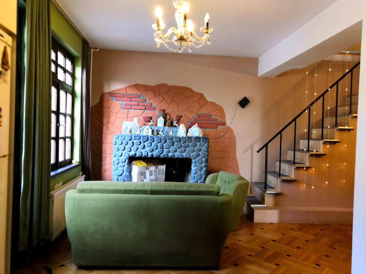 Lucky Family Hotel Tbilisi ภายนอก รูปภาพ