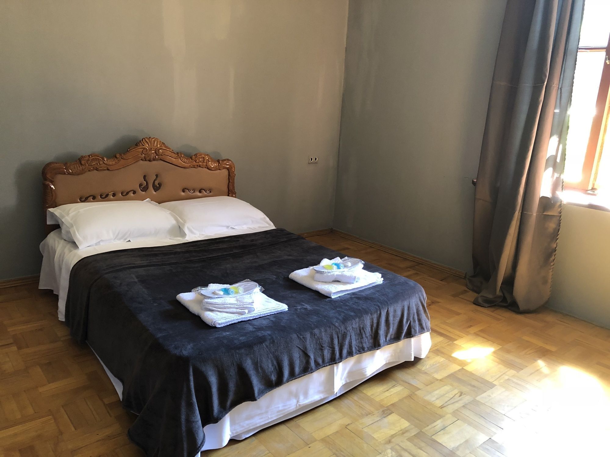 Lucky Family Hotel Tbilisi ภายนอก รูปภาพ