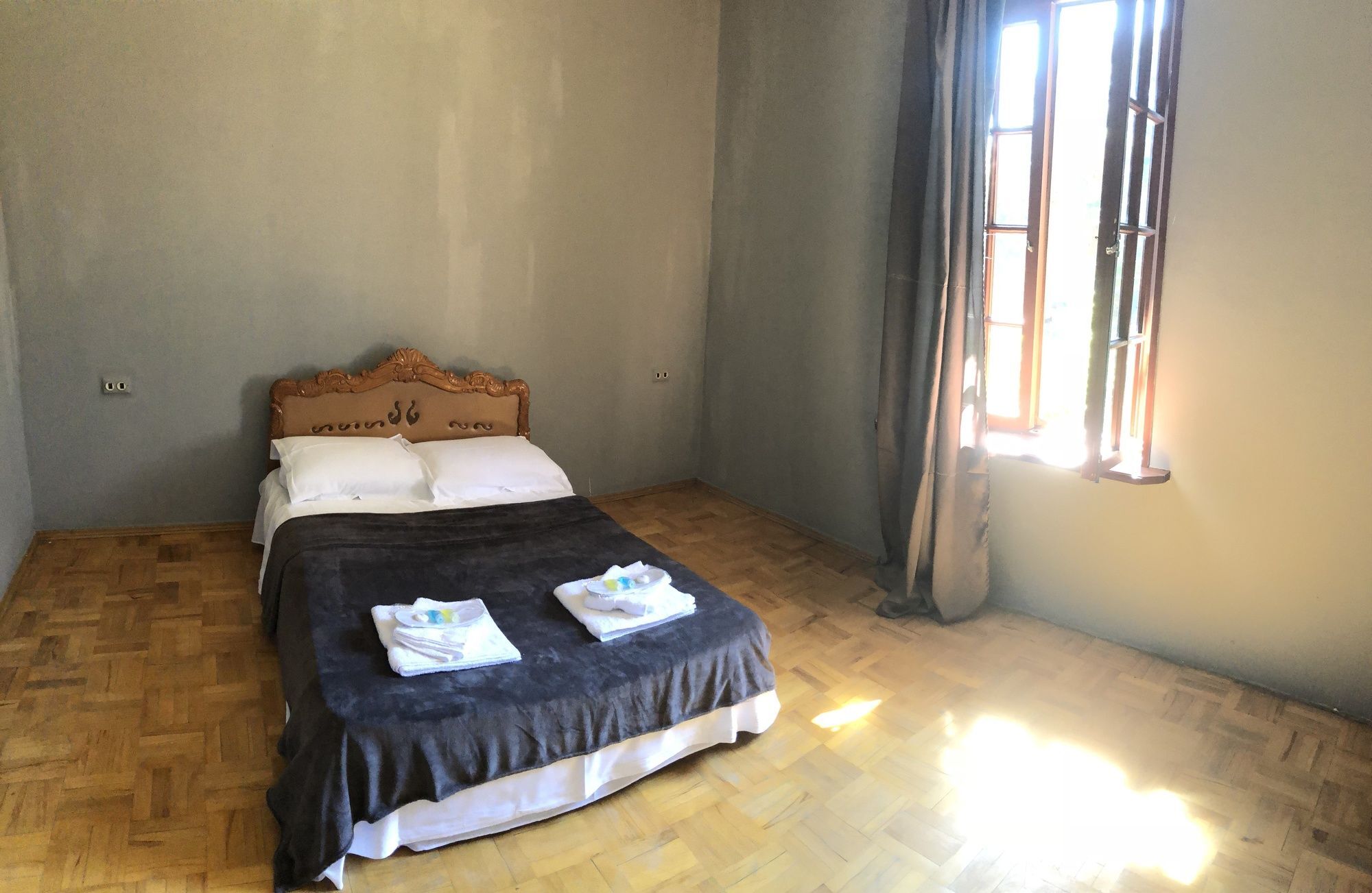 Lucky Family Hotel Tbilisi ภายนอก รูปภาพ