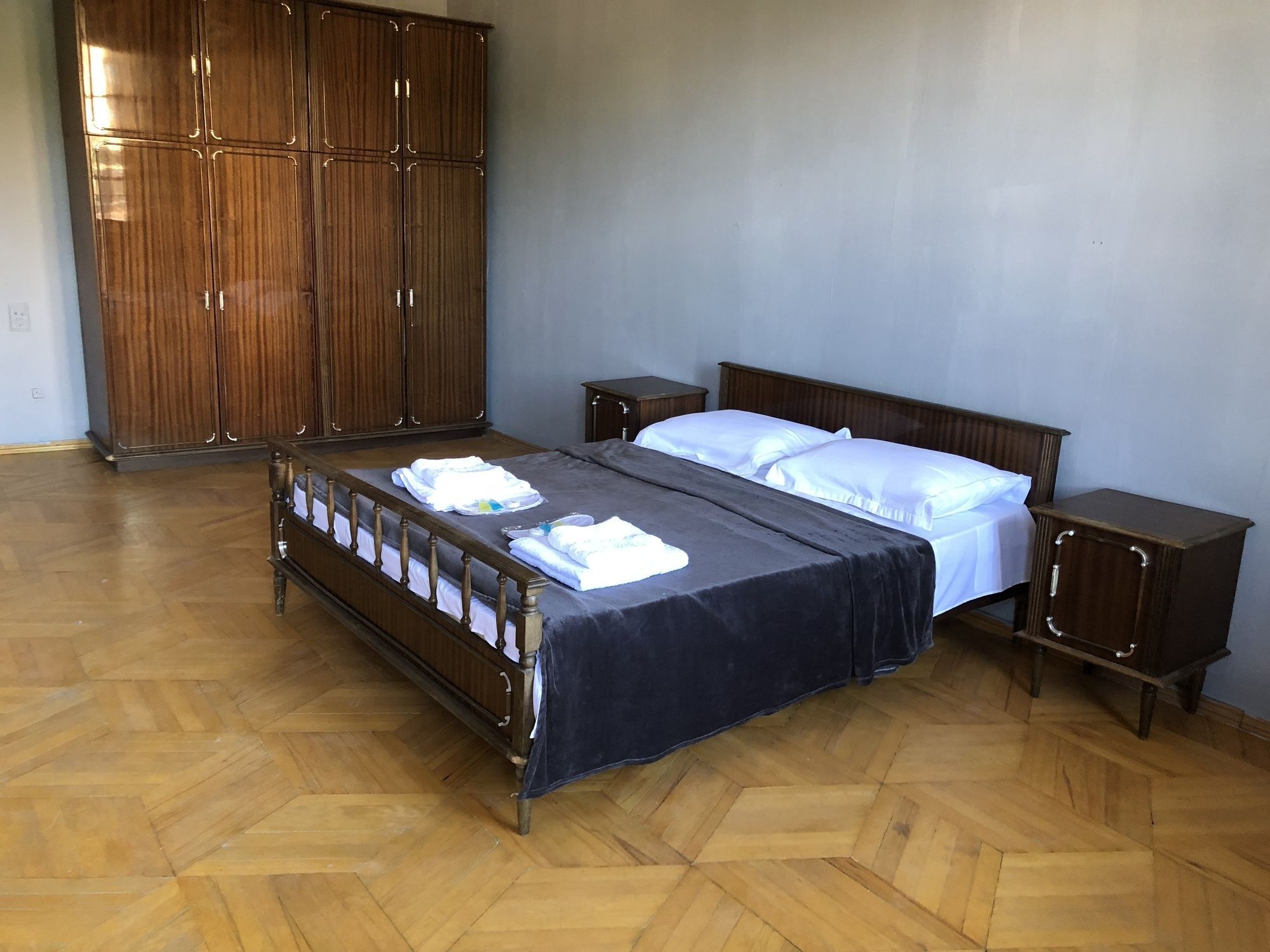 Lucky Family Hotel Tbilisi ภายนอก รูปภาพ